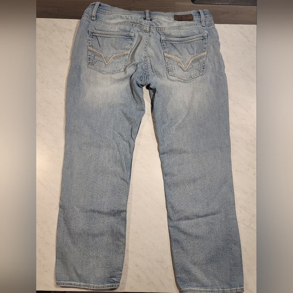 BKE Men's Mason 36x30 Distressed Wash